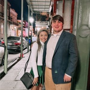 Meet your Posher, Abby